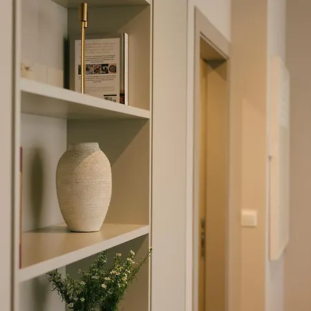 Pinewood By Holistays Apartment Engomi