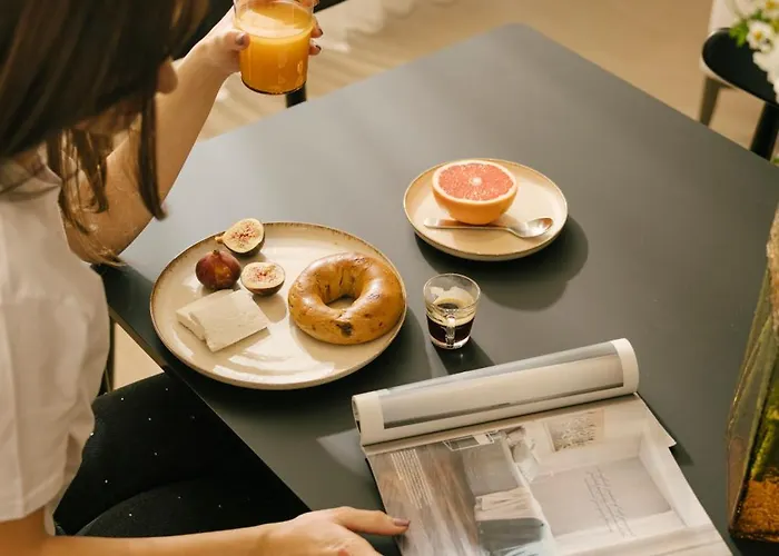 Апартаменты Pinewood By Holistays