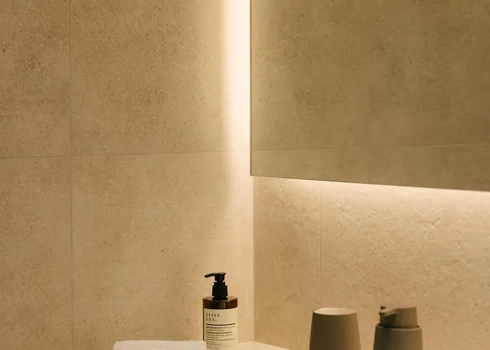 Pinewood By Holistays * Engomi